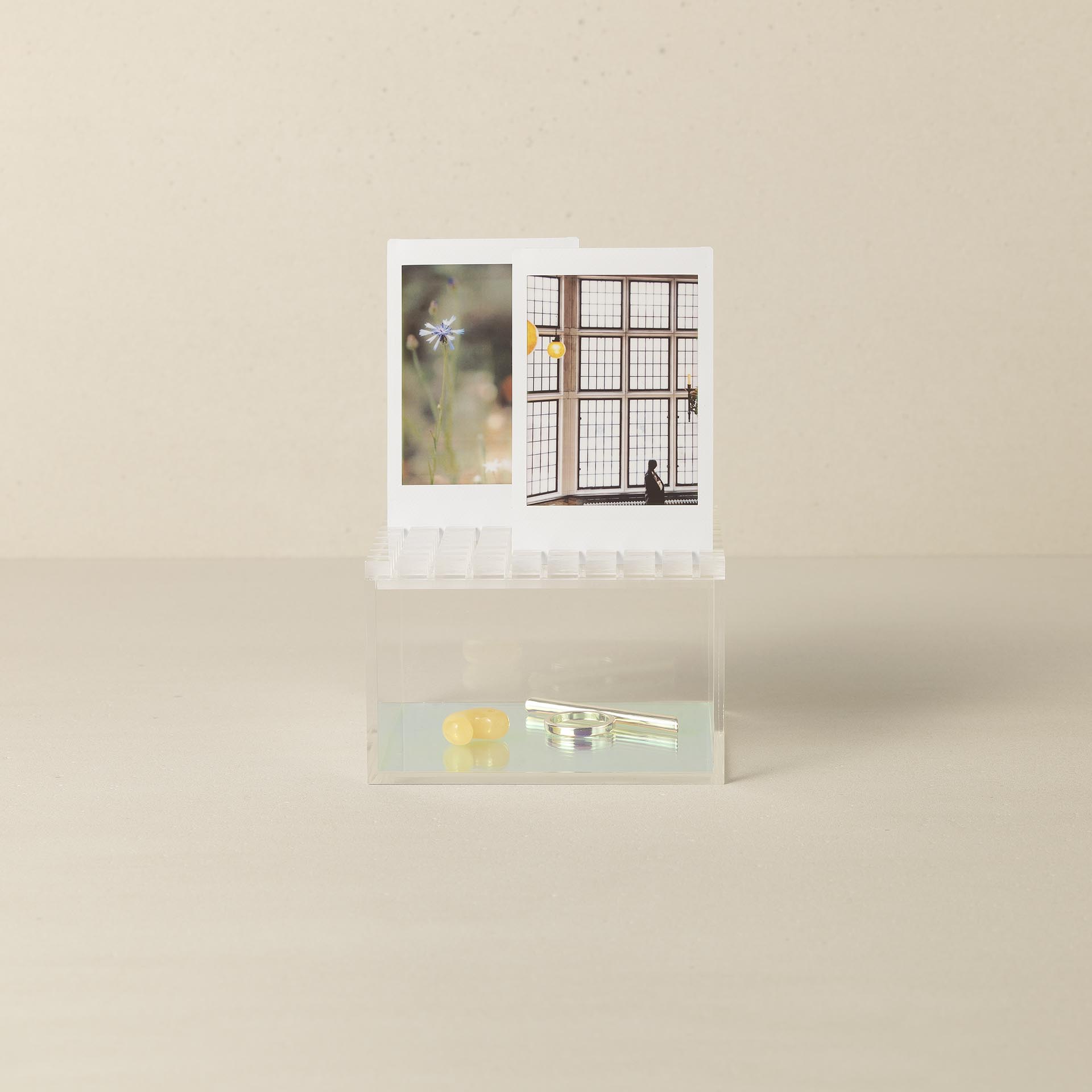 WB-1706 - PHOTO HOLDER BOX M