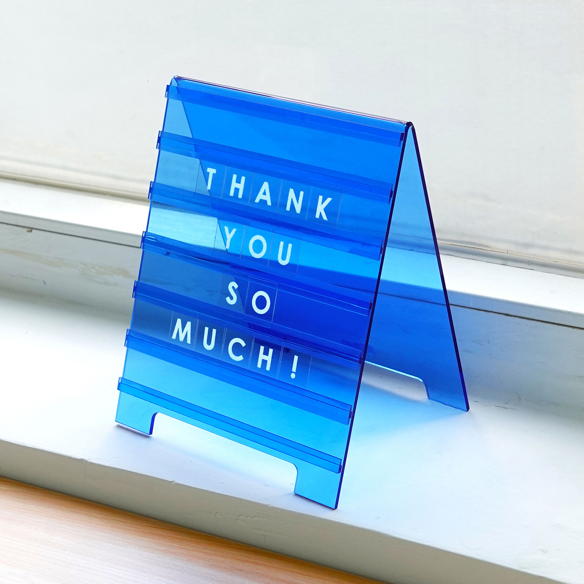 WB-2114 - Message Board Stand