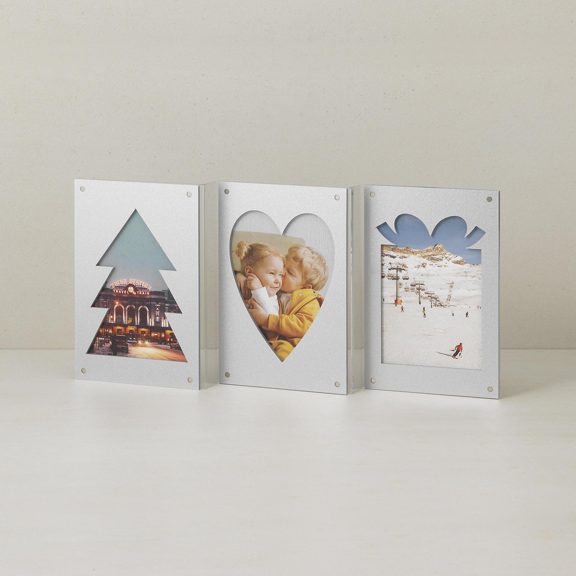 WB-2414 XMAS - Zigzag 4X6” Multi Frame